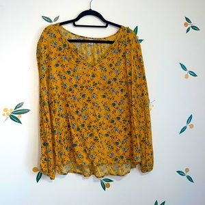 Old Navy long sleeve floral top XL